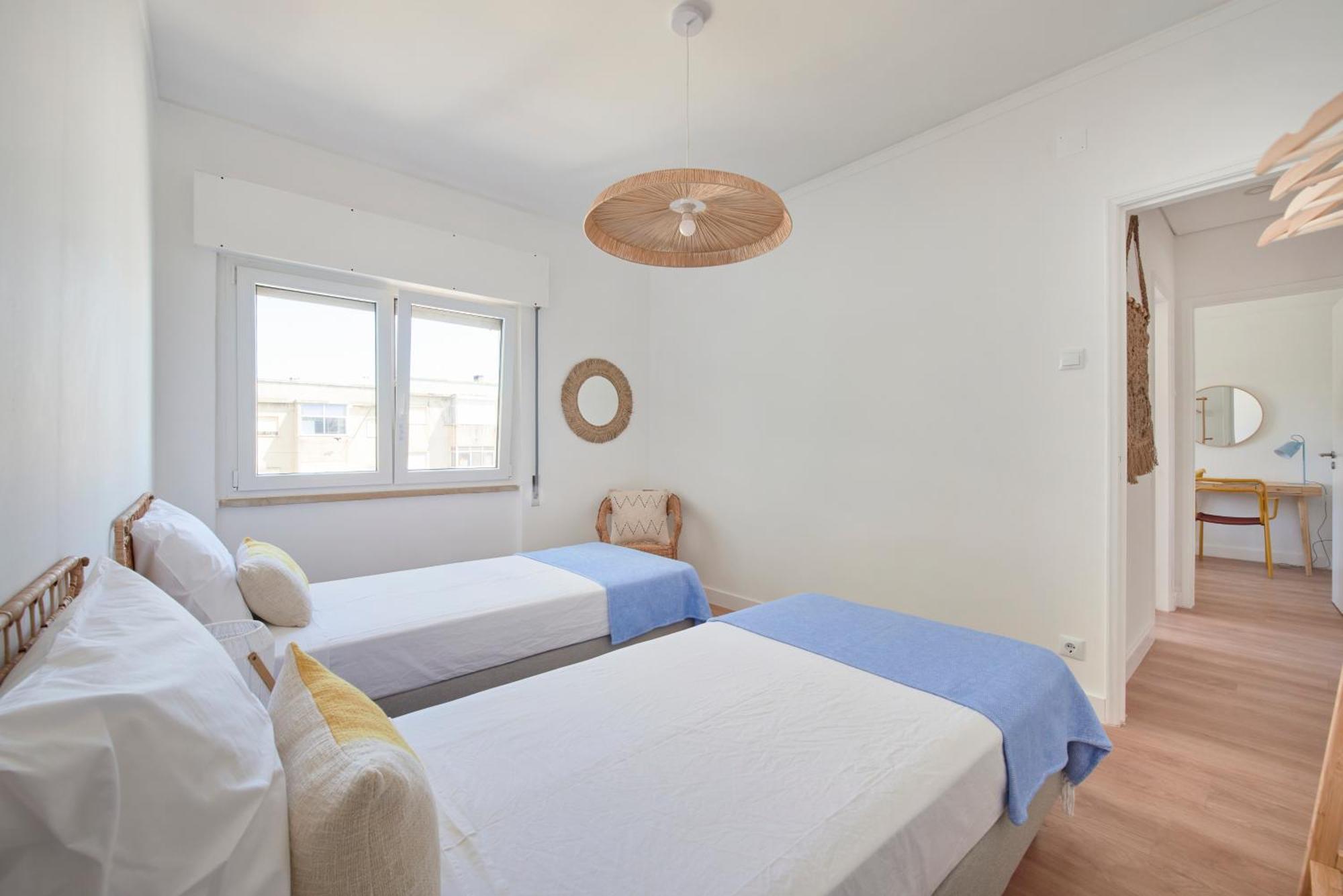 Sunset Bay View, Renovated Apt, By Timecooler Apartment Setúbal